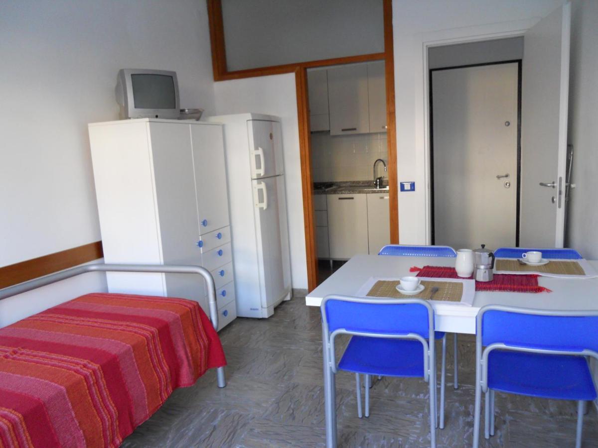 Residence Pineda Bibione Exterior foto