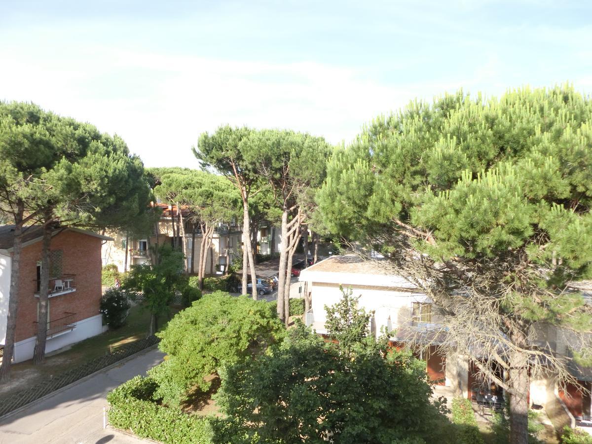 Residence Pineda Bibione Exterior foto